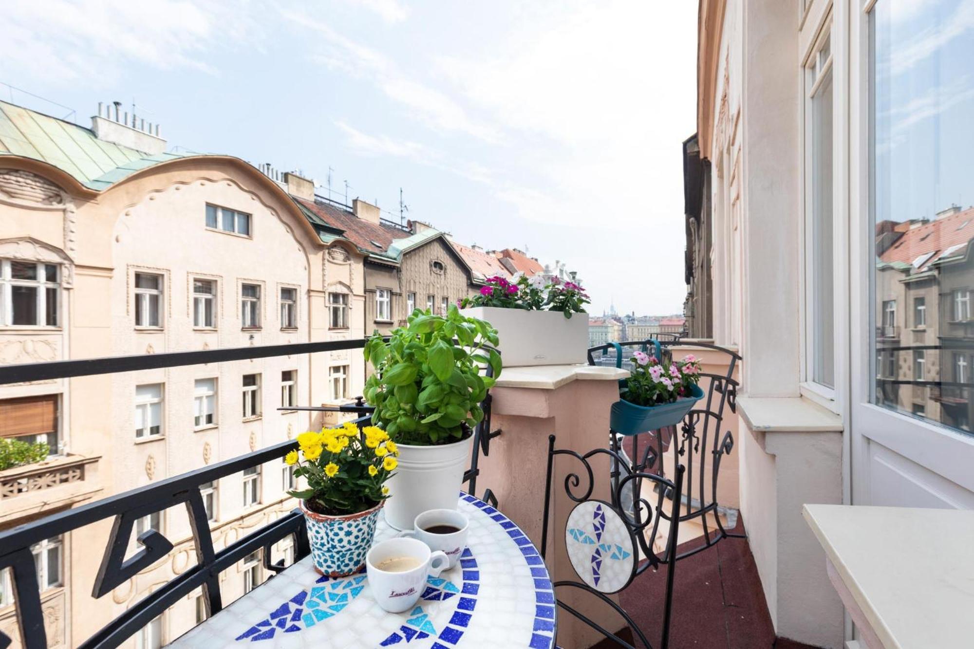 Prague Days - Sunny Riverside Apartments With Terraces Exterior foto