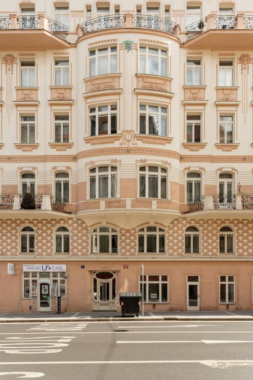 Prague Days - Sunny Riverside Apartments With Terraces Exterior foto